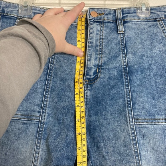 Universal Thread - Denim HighRise Skinny Pants - 16/33R - Blue - Picture 4 of 9
